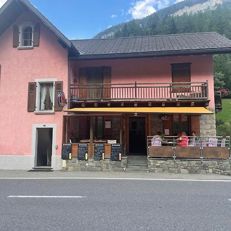 Raccard Renove Hotel Orsieres Bagian luar foto